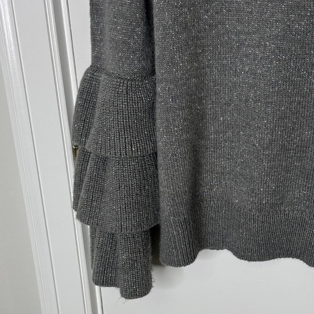 💫 NY&C 7th Avenue Grey Metallic Ruffle Sleeve Sweater - Picture 6 of 7